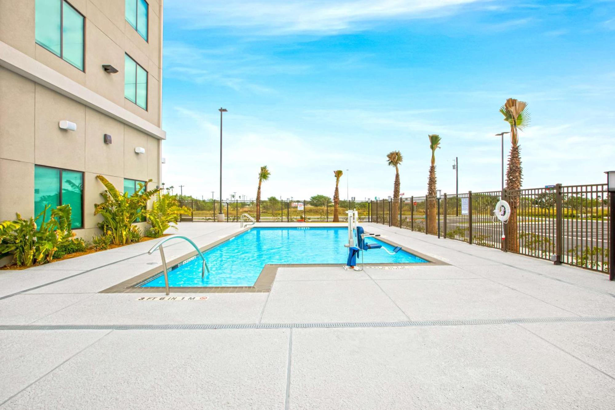 Hilton Garden Inn Harlingen Convention Center, Tx Exterior photo